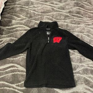 Boxercraft quarter zip Sherpa sweatshirt. Go badgers! Wisconsin logo patch.
